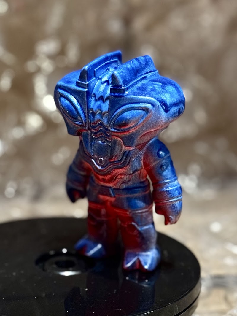 Dwokk EVRC 1/20 - Hand-Painted Hand-cast Art Figurine by Starstew