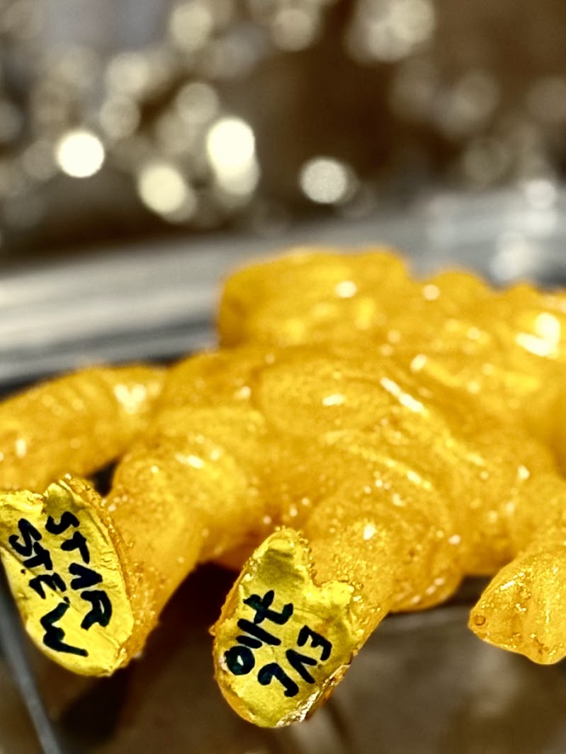 Toasticle EVC 7/10 - Hand-cast Resin Art Sculpture by Starstew