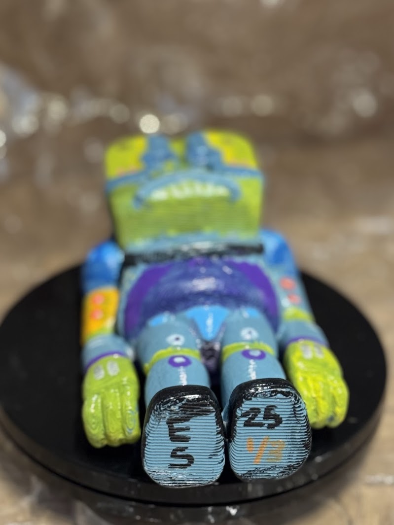 Slumptoid EV 1/3 -- hand-painted 6" robot figurine by Starstew