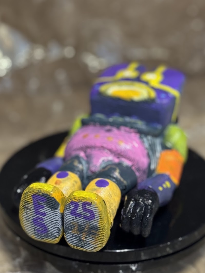 Slumptoid EV 2/3 -- hand-painted 6" robot figurine by Starstew