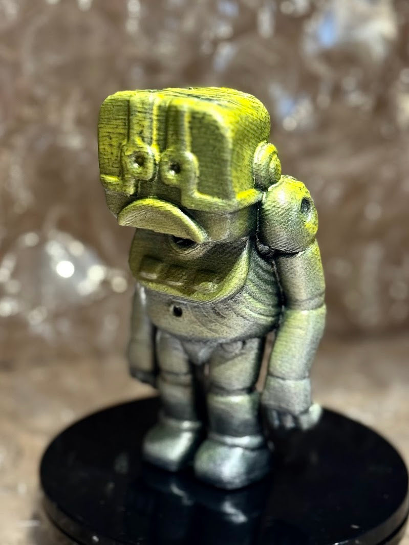 Slumptoid EV 3/3 -- hand-painted 6" robot figurine by Starstew
